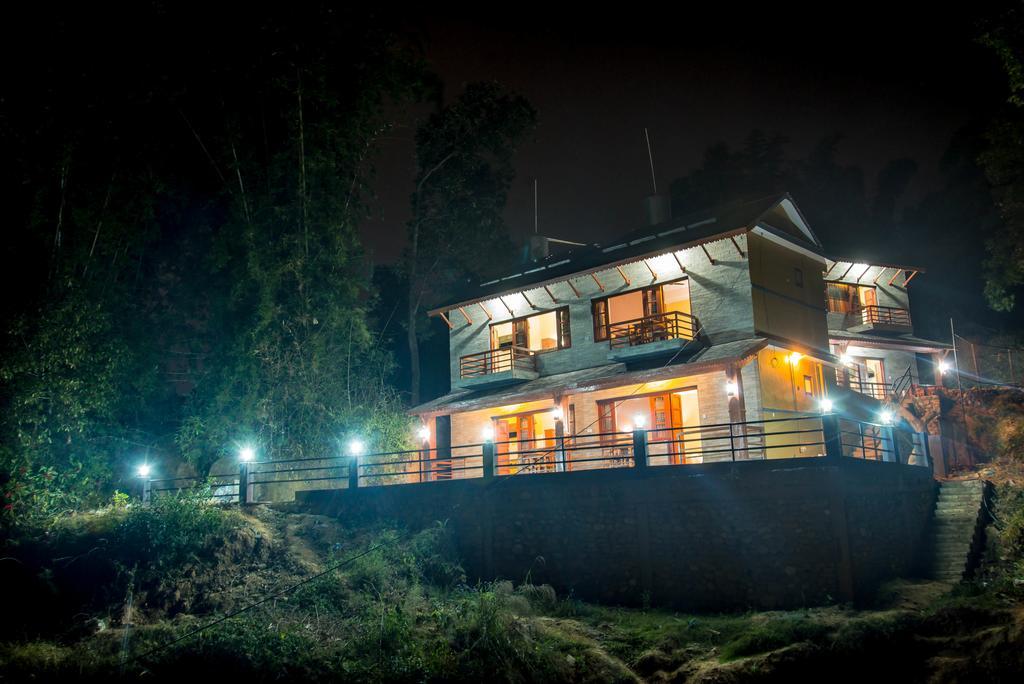 Hotel Tourist Residency Pokhara Exteriör bild