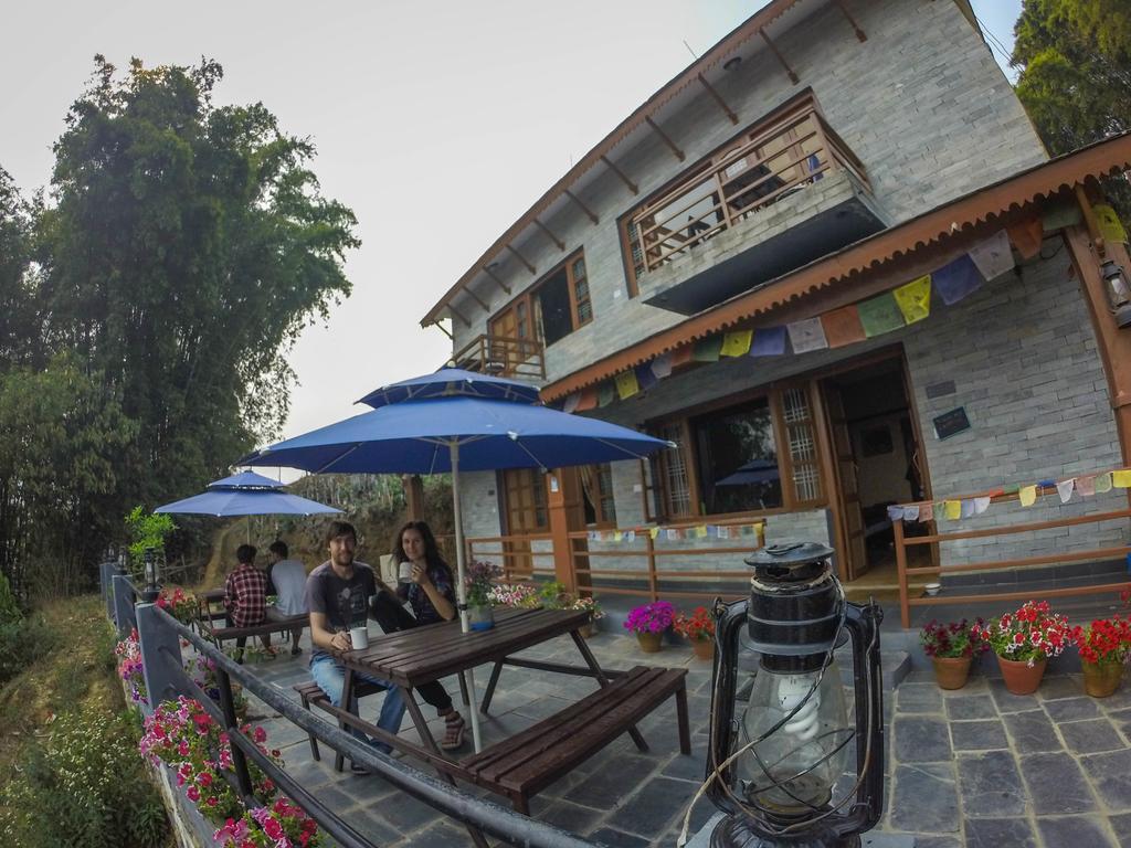 Hotel Tourist Residency Pokhara Exteriör bild