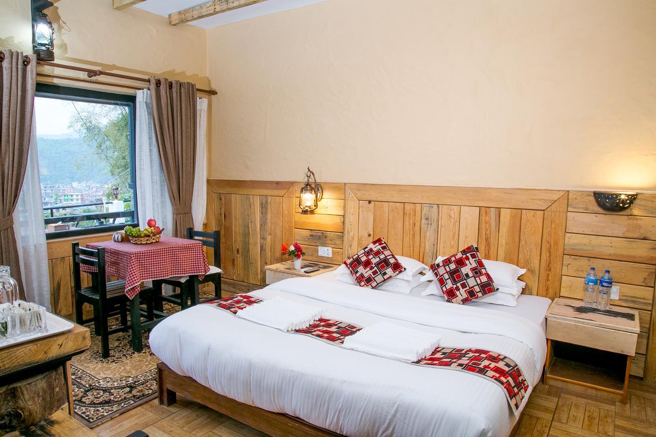 Hotel Tourist Residency Pokhara Exteriör bild