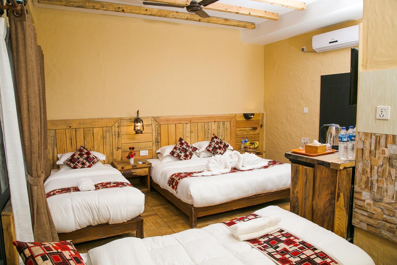 Hotel Tourist Residency Pokhara Exteriör bild